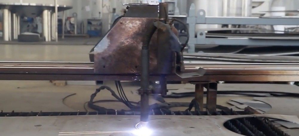JIANGSU LIANZHONG METAL PRODUCTS (GROUP) CO., LTD lini produksi pabrikan